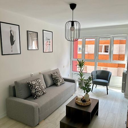 Cozy Flat 5 Mins From The Beach Χιχόν Εξωτερικό φωτογραφία