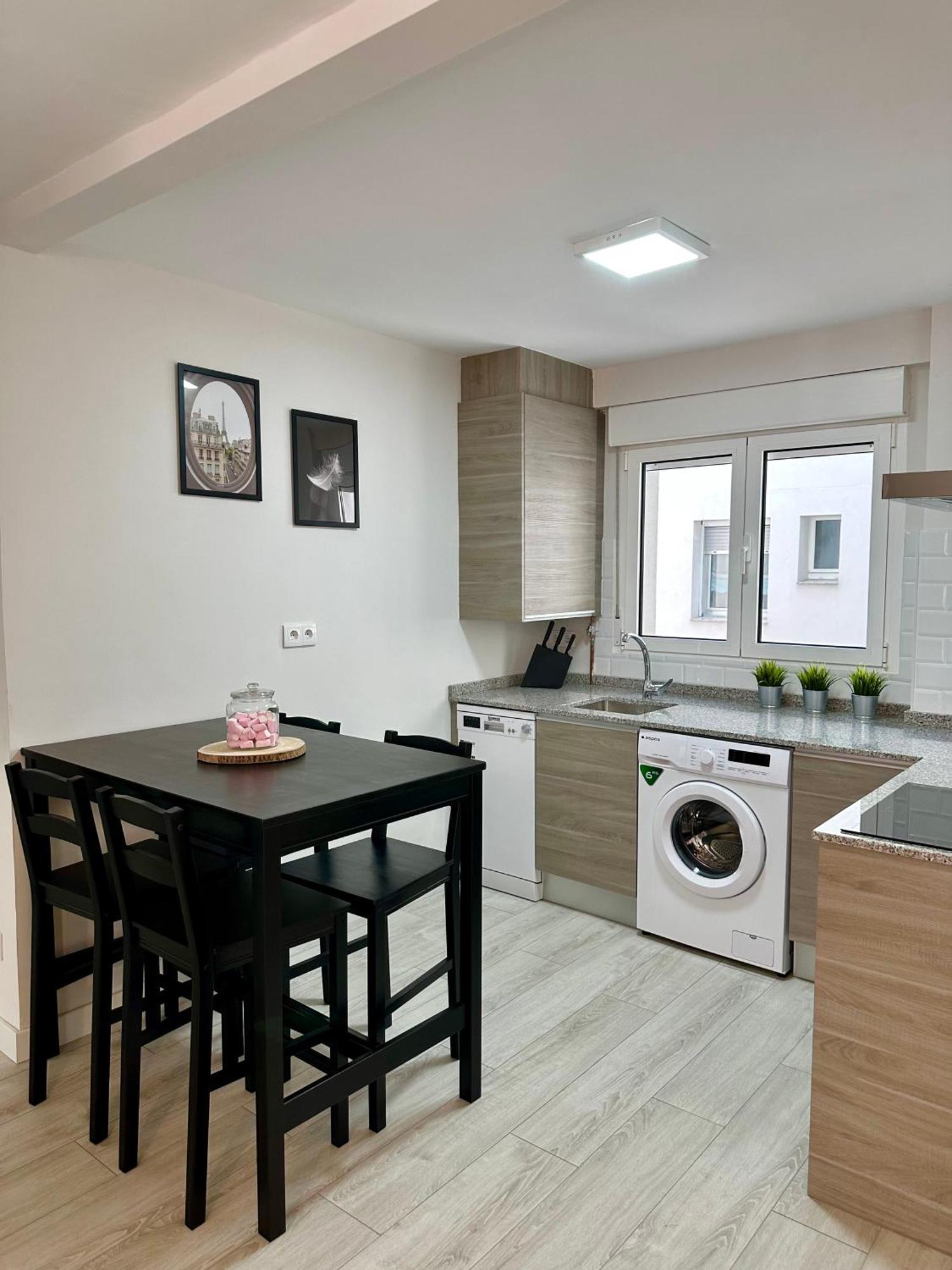 Cozy Flat 5 Mins From The Beach Χιχόν Εξωτερικό φωτογραφία