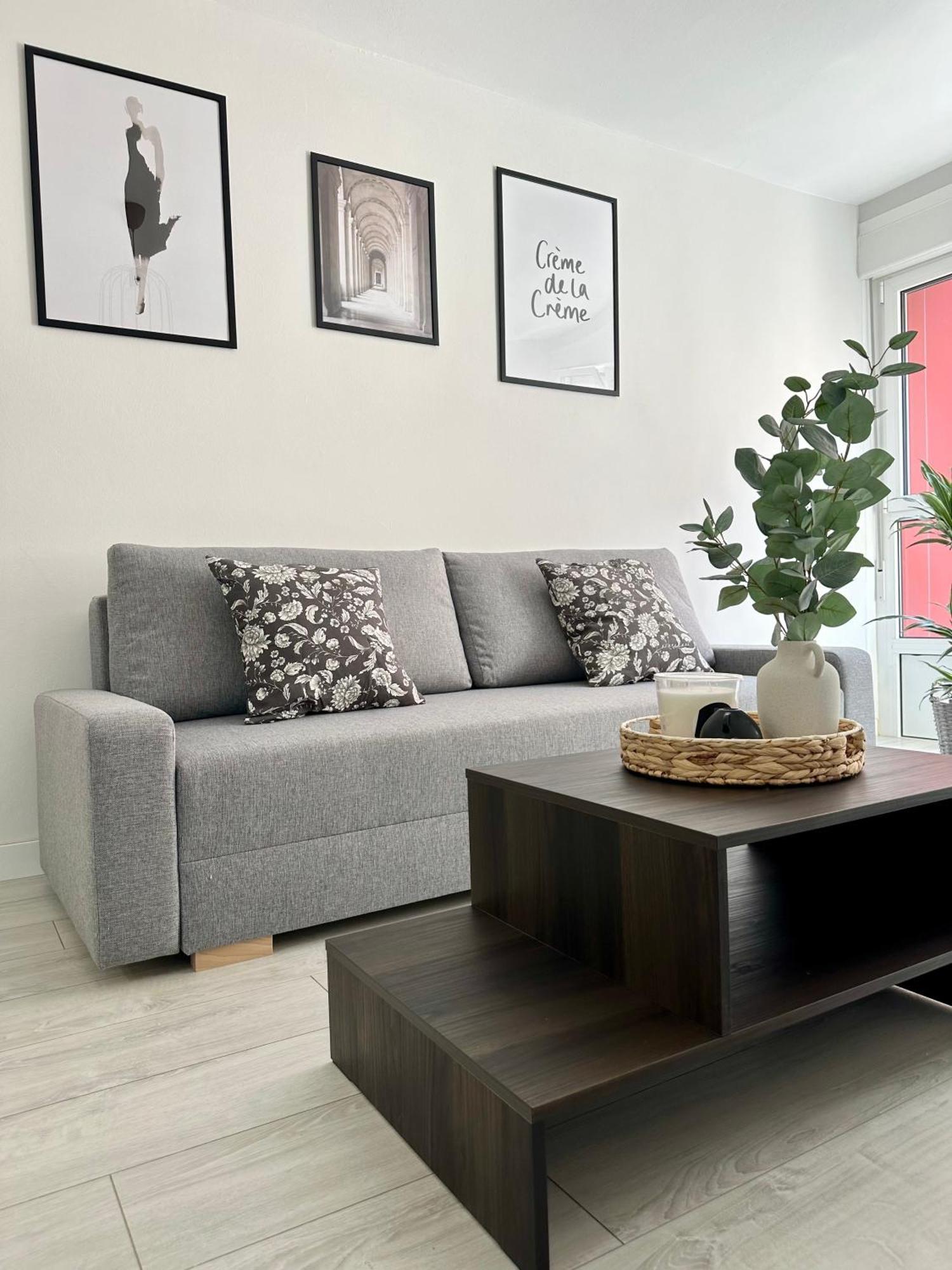 Cozy Flat 5 Mins From The Beach Χιχόν Εξωτερικό φωτογραφία